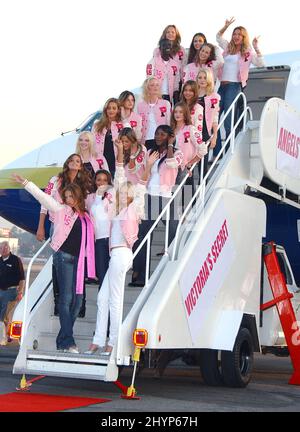 Victoria's Secret Models treffen am Bob Hope Airport in Burbank, Kalifornien, ein. Bild: UK Press Stockfoto