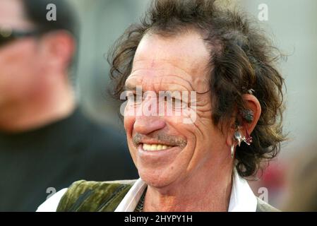 Keith Richards nimmt an der Weltpremiere „Fluch der Karibik: Am Ende der Welt“ in Disneyland Teil. Bild: UK Press Stockfoto