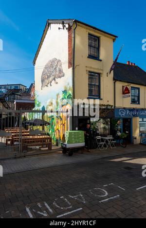 Ein warmer Herbsttag während Covid in Ipswich Suffolk, Großbritannien Stockfoto