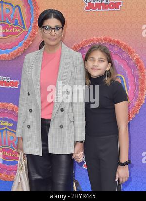 Rachel Roy und Tallulah Ruth Dash nehmen an der Premiere von Mira, Royal Detective, Teil, die am Samstag, 7. März 2020 in Burbank, USA, stattfand. Stockfoto