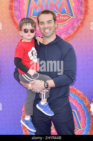 Jeff Meacham und Jack Meacham nehmen an der Premiere von Mira, Royal Detective, Teil, die am Samstag, 7. März 2020 in Burbank, USA, stattfand. Stockfoto