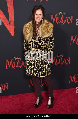 Amy Brenneman bei der Disney-Weltpremiere von Mulan, die am Montag, den 9. März 2020 in Hollywood, USA, stattfand. Stockfoto