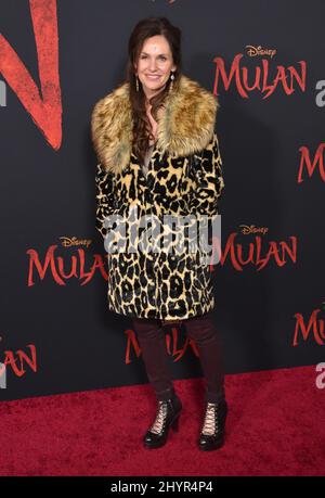 Amy Brenneman bei der Disney-Weltpremiere von Mulan, die am Montag, den 9. März 2020 in Hollywood, USA, stattfand. Stockfoto