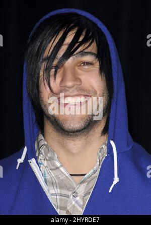 Pete Wentz mit Panik! Bei der Disko-Sonderankündigung und der intimen Aufführung im American Honda Motor. Stockfoto