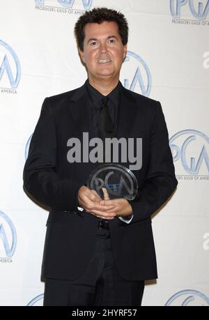 Simon Fuller kommt bei den Producers Guild Awards 2008 im Beverly Hilton Hotel in Kalifornien an. Stockfoto