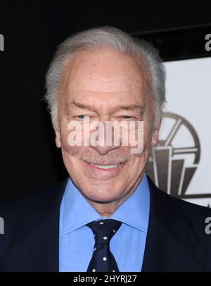 FILE PHOTO: Christopher Plummer, der in Kanada geborene Schauspieler, der in The Sound of Music spielte, starb am Freitagmorgen in seinem Haus in Connecticut. Er war 91 Jahre alt. 13. Januar 2012 Los Angeles, Ca. Christopher Plummer die jährlichen Los Angeles Film Critics Association Awards 37. im InterContinental Los Angeles Hotel Stockfoto