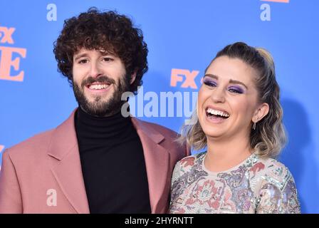 Dave Burd und Taylor Misiak Ankunft in der ¢ €˜Dave¢ €™ Saison 2 Premiere am Greek Theatre am 10. Juni 2021 in Los Angeles, CA. Stockfoto