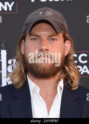 Jake Weary bei der Ankunft im €'The Birthday Cake' Los Angeles Premiere im Fine Arts Theatre am 16. Juni 2021 in Los Angeles, CA. Stockfoto