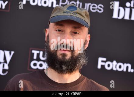 Jimmy Giannopoulos bei der Ankunft im €'The Birthday Cake' Los Angeles Premiere im Fine Arts Theatre am 16. Juni 2021 in Los Angeles, CA. Stockfoto