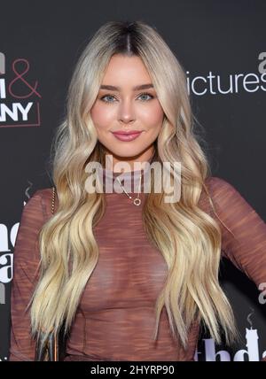 Sierra Furtado kommt zu €˜The Birthday Cake' Los Angeles Premiere im Fine Arts Theatre am 16. Juni 2021 in Los Angeles, CA. Stockfoto