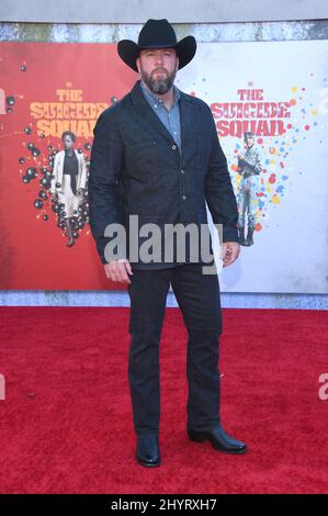 Chris Sullivan bei der Premiere von „The Suicide Squad“ im Regency Village Theatre am 2. August 2021 in Westwood, CA. Stockfoto