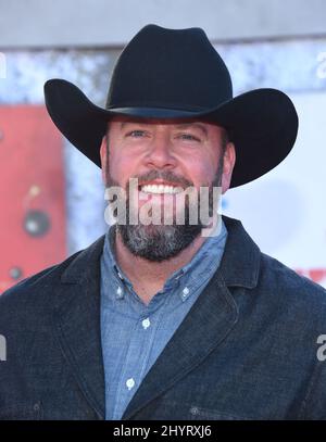 Chris Sullivan bei der Premiere von „The Suicide Squad“ im Regency Village Theatre am 2. August 2021 in Westwood, CA. Stockfoto