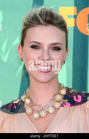 Scarlett Johansson nimmt an den Teen Choice Awards 2008 im Gibson Amphitheater am Universal City Walk, Kalifornien, Teil. Stockfoto