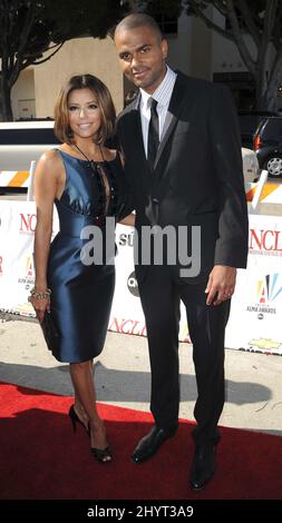 Eva Longoria Parker und Tony Parker kommen bei den NCLR 2008 ALMA Awards im Pasadena Civic Auditorium, Kalifornien, an. Stockfoto