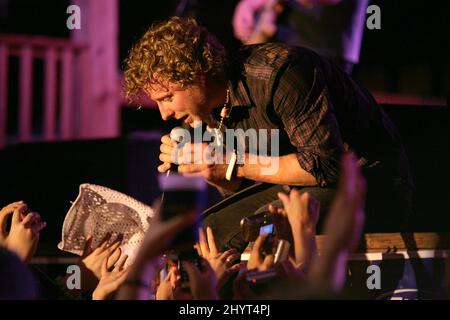 Dierks Bentley „Throttle Wide Open“-Tour, die im Big Deck von Rabb in Ruston, Los Angeles, stattfindet. Stockfoto