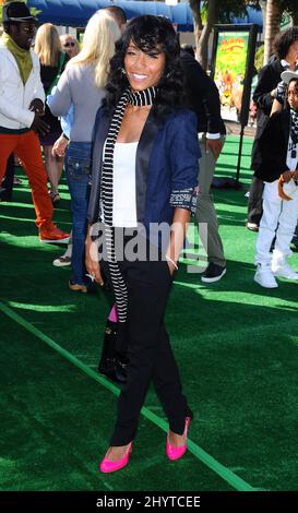 Jada Pinkett Smith nimmt an der Los Angeles Premiere von „Madagascar: Escape 2 Africa“ im Mann Village Theatre in Hollywood Teil. Stockfoto