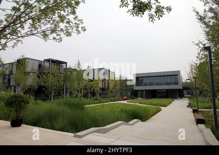 XIONG'AN, CHINA - 14. SEPTEMBER 2018 - Ein Blick auf das Xiongan Civic Service Center in der nordchinesischen Provinz Hebei, 14. September 2018. Stockfoto