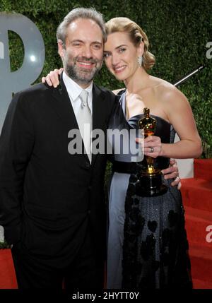 Kate Winslet und Sam Mendes bei der Vanity Fair Oscar Party 2009 im Sunset Tower Hotel in West Hollywood. Stockfoto