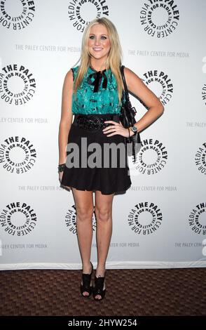 Stephanie Pratt kommt für „The Hills“ beim jährlichen William S. Paley Television Festival 26. an, das in den Arclight Cinemas, Hollywood, stattfindet. Stockfoto
