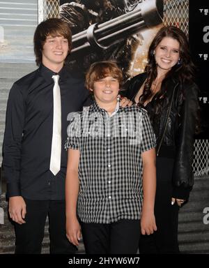 Patrick Schwarzenegger, Christopher Schwarzenegger und Katherine Schwarzenegger bei der Premiere von „Terminator Salvation“ im Grauman's Chinese Theatre, Los Angeles, USA Stockfoto