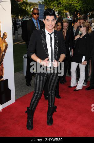 Adam Lambert bei den Hollywood Life Annual Young Hollywood Awards 11., die auf der Eli und Edythe Broad Stage in Santa Monica, USA, verliehen wurden Stockfoto