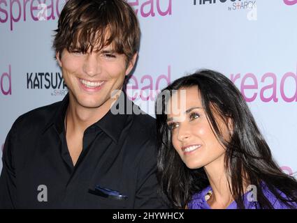 Ashton Kutcher, Demi Moore bei der Vorführung von „Spread“ in Hollywood, Kalifornien Stockfoto