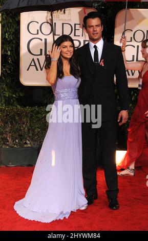 Stacy Ferguson und Josh Duhamel bei der Verleihung der Golden Globe Awards 67., die am 17. Januar 2010 im Beverly Hilton Hotel in Los Angeles, CA, USA, stattfand. Stockfoto