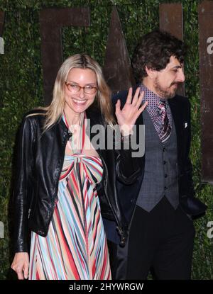 Aimee Mann und Michael Penn bei der Vanity Fair Oscar Viewing Party 2010 im Sunset Tower, Los Angeles Stockfoto