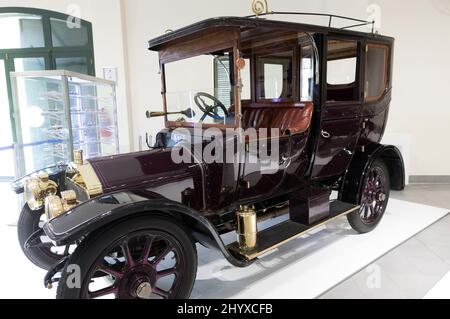 Ein 1910 Wolseley 12-16 Town Car im Franschhoek Motor Museum Südafrika Stockfoto