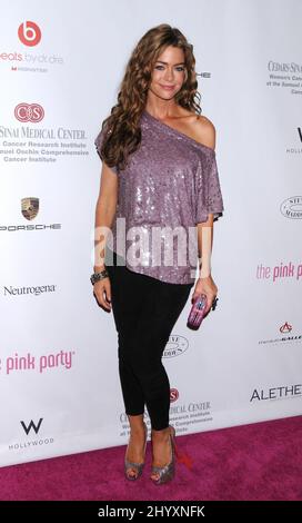 Denise Richards nimmt an der jährlichen Pink Party 6. im Drai's im W Hollywood Hotel Teil. Stockfoto