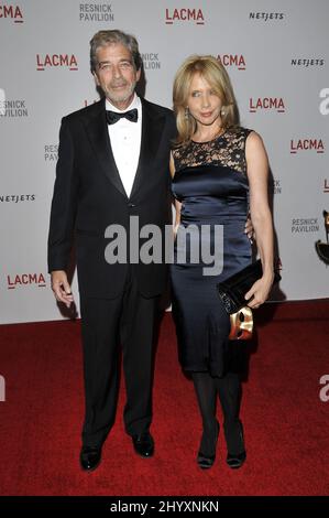 Rosanna Arquette präsentiert auf der LACMA die Eröffnungsgala des Ausstellungspavillons „The Unmasking“ von Lynda und Stewart Resnick im Los Angeles County Museum of Art, Los Angeles. Stockfoto