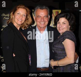 Sheryl Lee, Ray Wise und Sherilyn Fenn bei der „Hollywood Show“ im Herbst 2010 im Burbank Airport Marriott Hotel & Convention Center, Burbank, Kalifornien Stockfoto