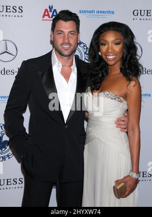 Maksim Chmerkovskiy und Brandy während des jährlichen Karussells der Hoffnung 32. im Beverly Hilton Hotel, Los Angeles Stockfoto