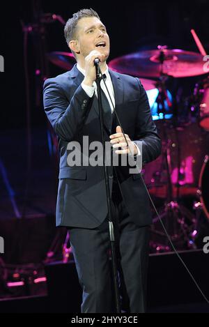 Michael Buble tritt live auf seiner „Crazy Love“-Tour im Verizon Center, Washington, auf Stockfoto