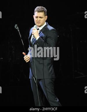 Michael Buble tritt live auf seiner „Crazy Love“-Tour im Verizon Center, Washington, auf Stockfoto