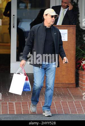 Billy Crystal Shopping in Fred Segal, Los Angeles. Stockfoto