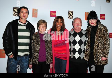 Gavin Rossdale, Connie Morgan, Holly Robinson Peete, John Lewis und Pauley Perrette während der Vorstellung des Habitats „Elephant of Asia“ im Los Angeles Zoo, Los Angeles Stockfoto