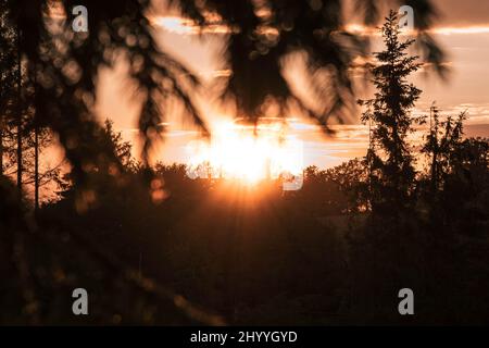 Wunderschöne Aussicht auf den Sonnenuntergang Stockfoto