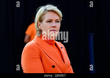 DEN HAAG, NIEDERLANDE - 15. MÄRZ: Chef de Mission Esther Vergeer während der Mural-Vorstellung der olympischen und paralympischen Athleten am 15. März 2022 im Schilderswijk in Den Haag, Niederlande (Foto von Kees Kuijt/BSR Ageny) NOCNSF Stockfoto