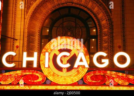 Festzelt des berühmten Chicago Theatre Stockfoto