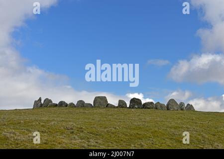 Moel Ty Uchaf Stone Circle, Llandrillo Stockfoto