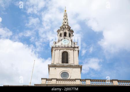 St Martin-in-the-Fields, eine anglikanische Kirche in der nordöstlichen Ecke des Trafalgar Square in London, England. Stockfoto