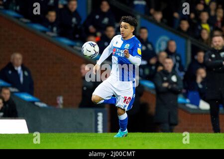 Blackburn, Großbritannien. 15. März 2022. Tyrros Dolan #10 von Blackburn Rovers in Blackburn, Vereinigtes Königreich am 3/15/2022. (Foto von Mike Morese/News Images/Sipa USA) Quelle: SIPA USA/Alamy Live News Stockfoto