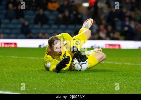 Blackburn, Großbritannien. 15. März 2022. Ryan Allsop #31 von Derby County(GK) spart am 3/15/2022 in Blackburn, Großbritannien. (Foto von Mike Morese/News Images/Sipa USA) Quelle: SIPA USA/Alamy Live News Stockfoto