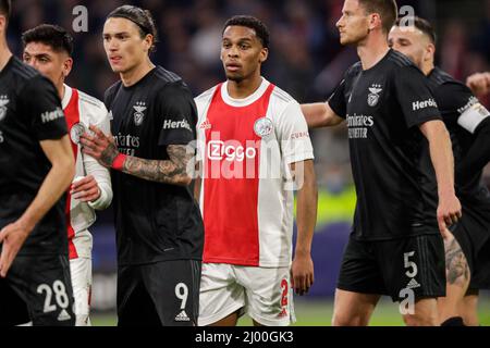 AMSTERDAM, NIEDERLANDE - 15. MÄRZ: Jurrien Timber von Ajax während des UEFA Champions League 1/8-Finalmatches zwischen Ajax und Benfica in der Johan Cruijff Arena am 15. März 2022 in Amsterdam, Niederlande (Foto: Peter Lous/Orange Picters) Stockfoto