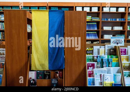 Lviv, Ukraine. 14. März 2022. Ukrainische Flagge in Lemberg, Ukraine am 14. März 2022. (Foto von Vincenzo Circosta/Sipa USA) Quelle: SIPA USA/Alamy Live News Stockfoto