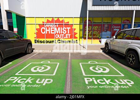 Ballarat Australia / Woolworths Supermarket, Online-Parkplatz zur Abholung von Bestellungen, am Delacombe Town Center Shopping Complex. Stockfoto