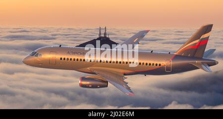 Sukhoi Superjet 100 in den Farben der russischen nationalen Fluggesellschaft Aeroflot Stockfoto