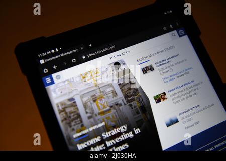 PIMCO: Investment Management Website auf einem Samsung Galaxy Tablet gesehen Stockfoto