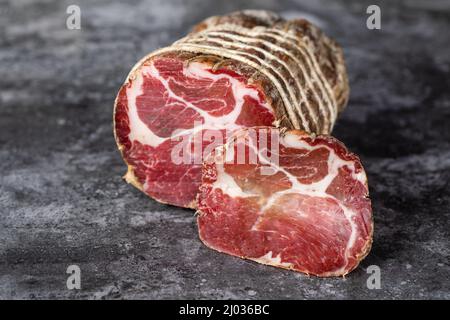 Capocollo typisch aus Martina Franca, Apulien Region Stockfoto